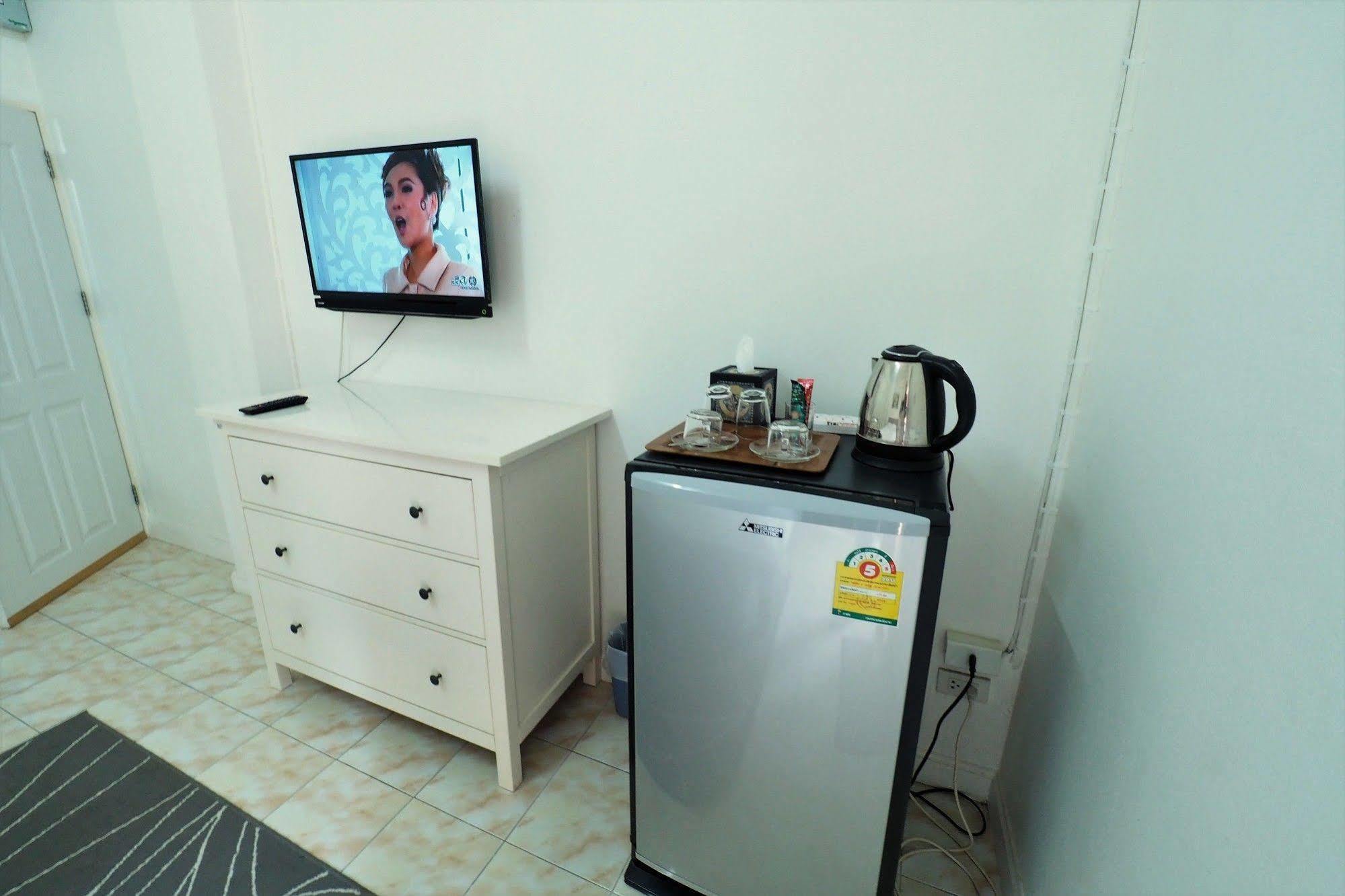 Namnon Place Нонтабури Екстериор снимка
